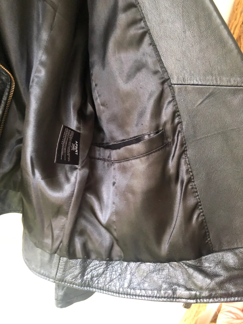 Ladies soft Leather Jacket image indicator(8)