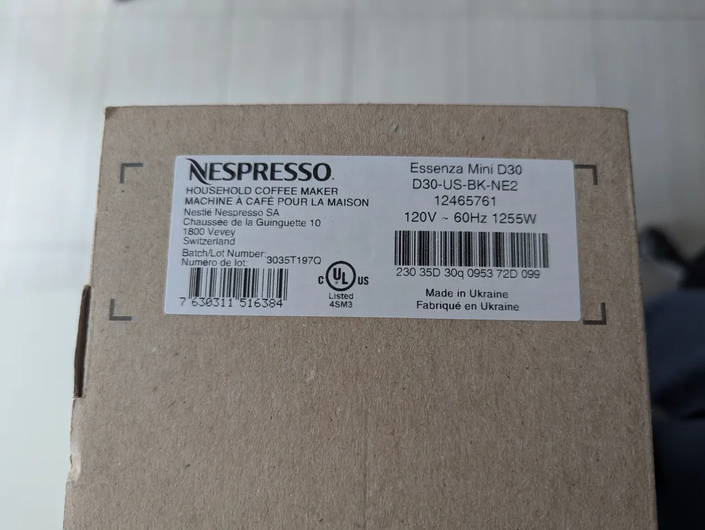 Nespresso Essenza Mini Coffee Machine with capsules image indicator(2)
