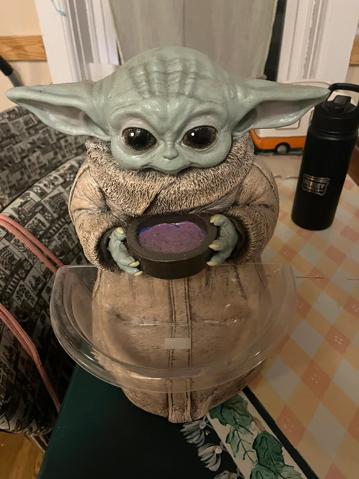 Baby Yoda candy dish thumbnail