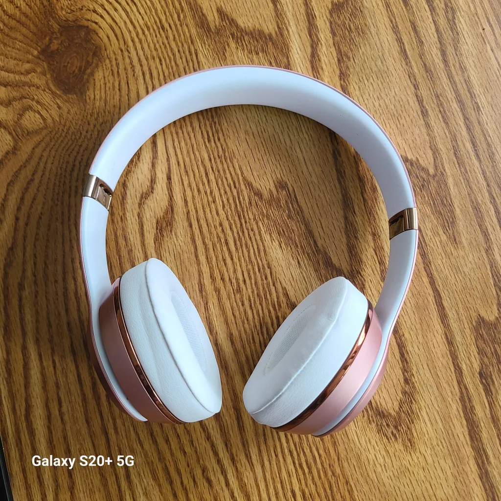 Beats Solo3 Wireless Headphones - Rose Gold image indicator(3)