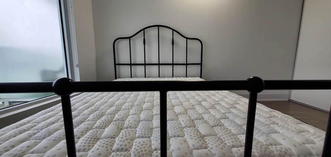 Sleep Country Mattress (Orthopaedic and No Spring) image indicator(7)