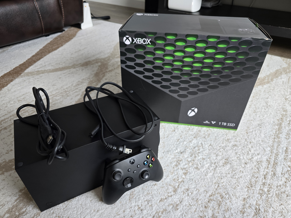 Xbox Series S 1TB Console - photo 2