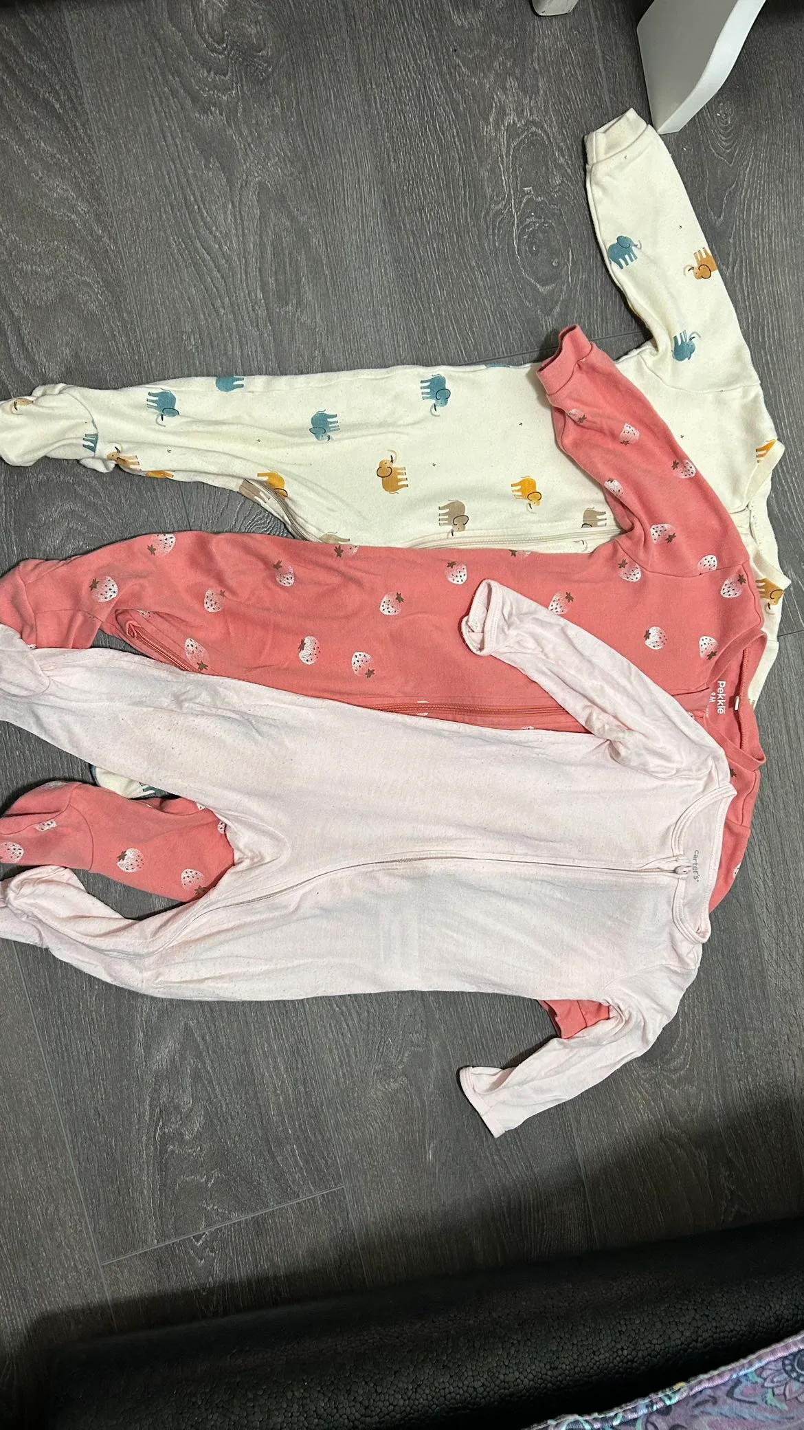 Baby cloths lot 6-12 image indicator(8)