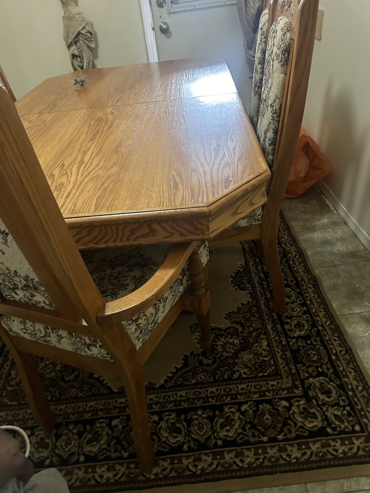 Oak Dining Table Set - photo 2