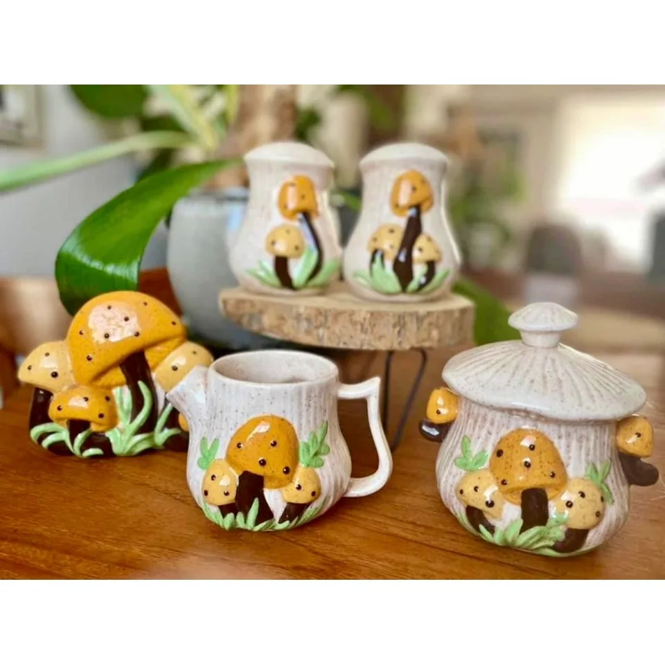 Vintage Mushroom Kitchen Set image indicator(2)