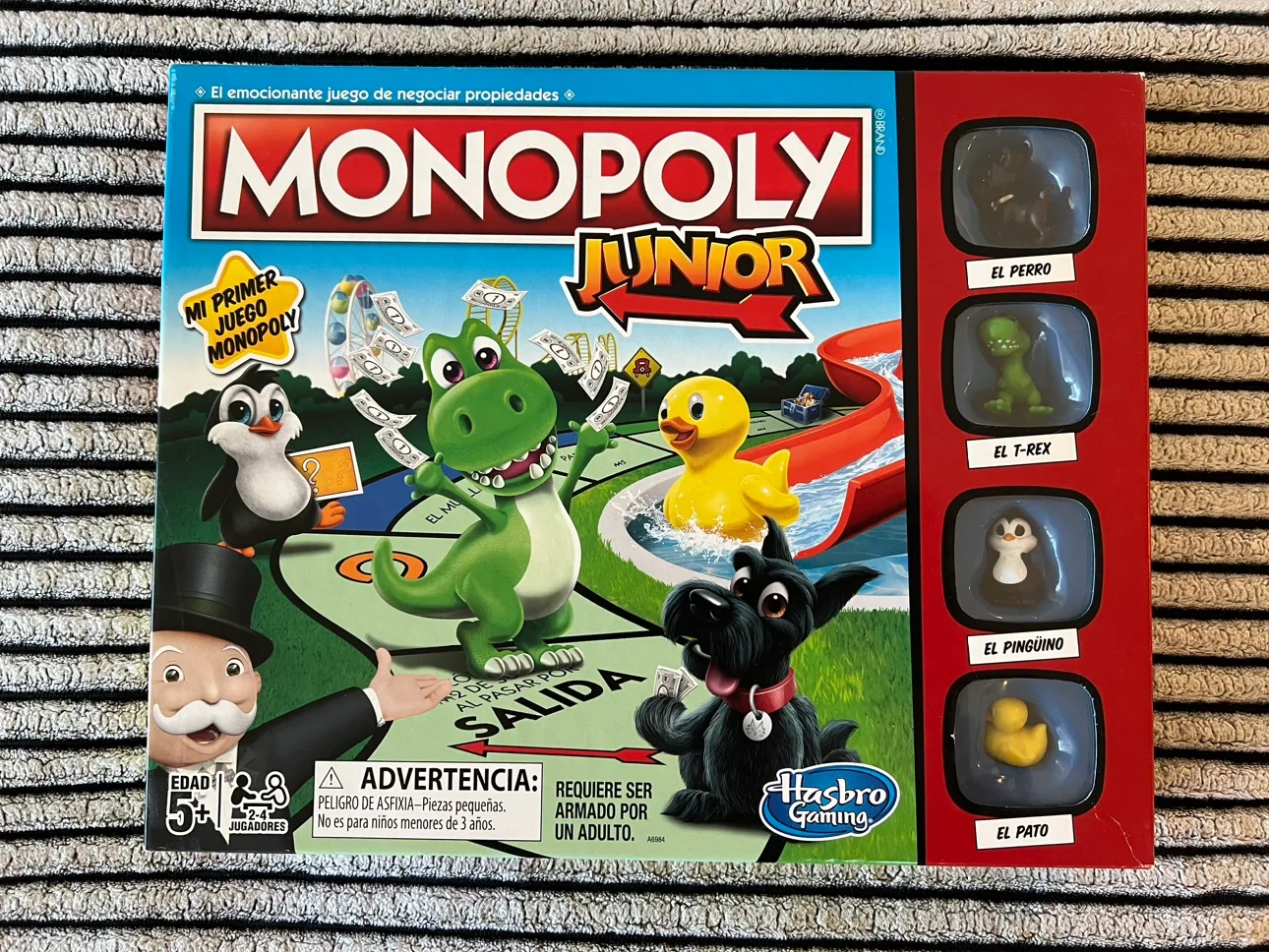 Monopoly Junior Board Game thumbnail