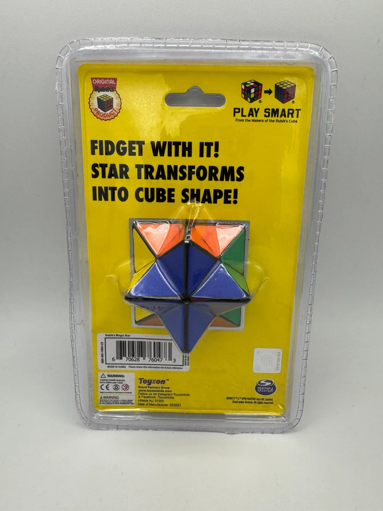 Rubik’s Magic Star (transforms into cube shape) image indicator(2)