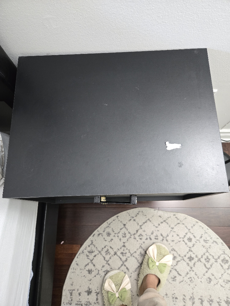 a set of 2 Black Nightstands with Two Drawers - photo 4