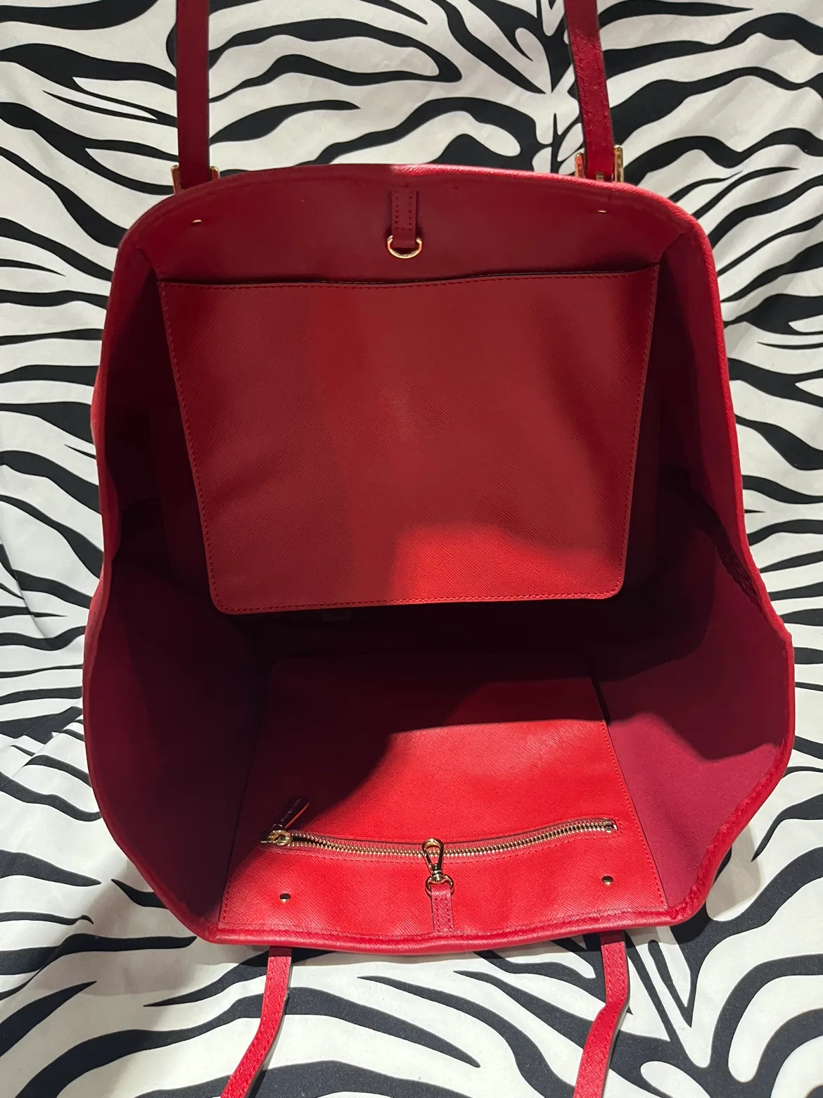 Large Red Michael Kors Tote Bag image indicator(7)
