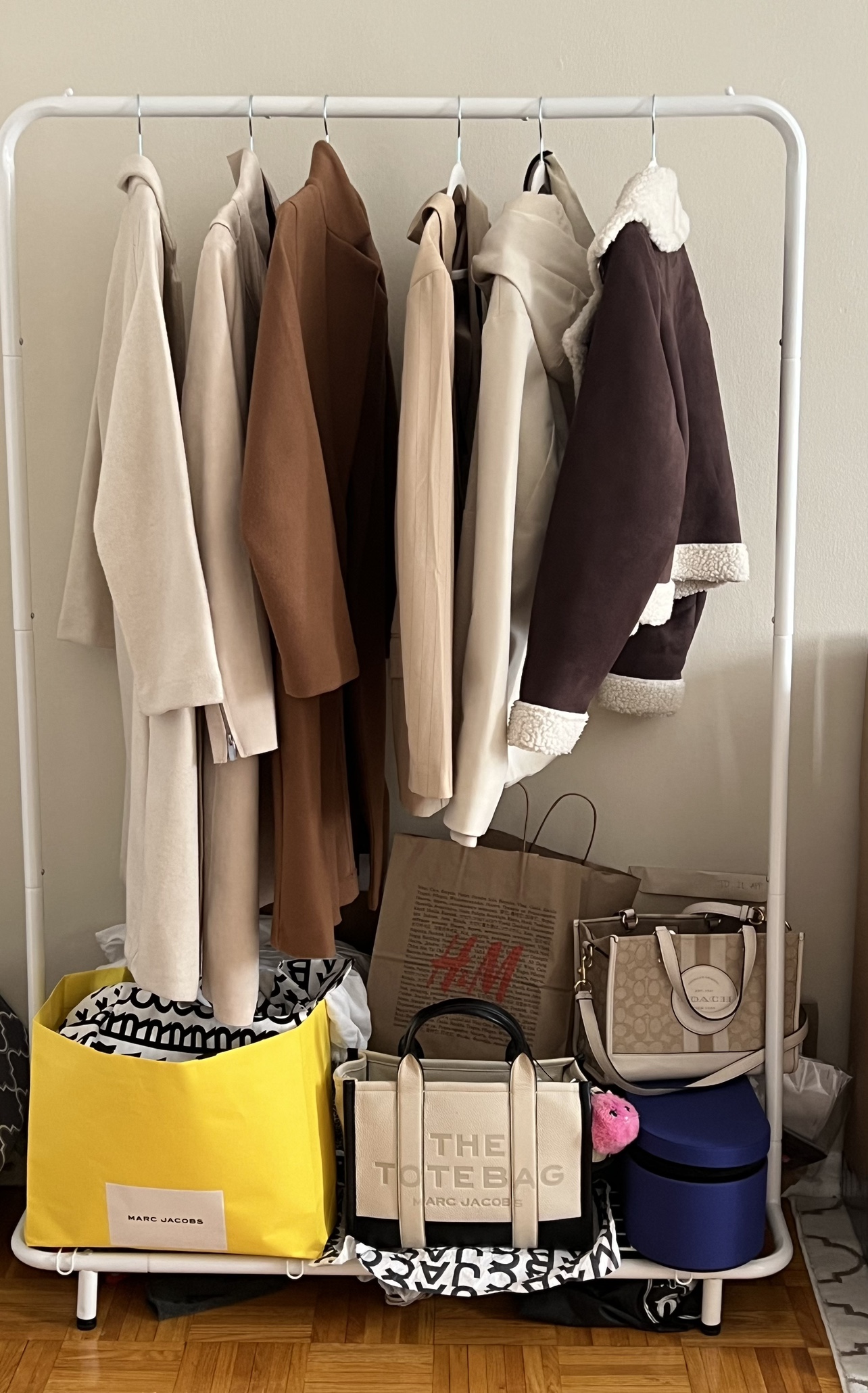 White Industrial Pipe Clothing Garment Rack - photo 3