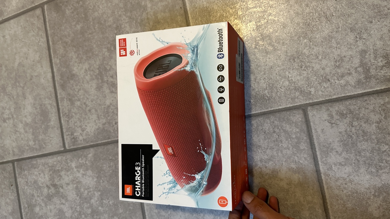 JBL Charge 3 Portable Bluetooth Speaker