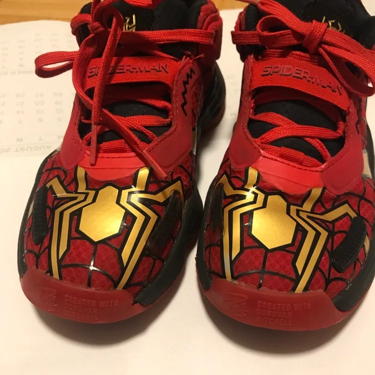 Marvel x adidas D.O.N. Issue #3 'Spider-Man' - Size 5 Youth image indicator(4)