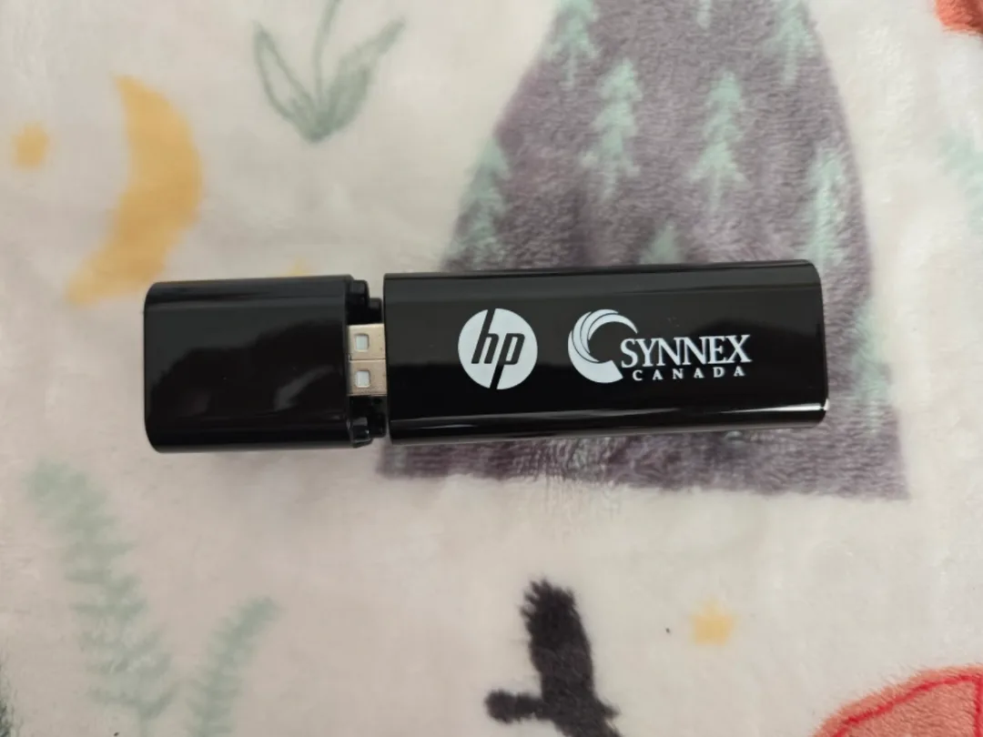 Assorted Electronics Bundle image indicator(3)