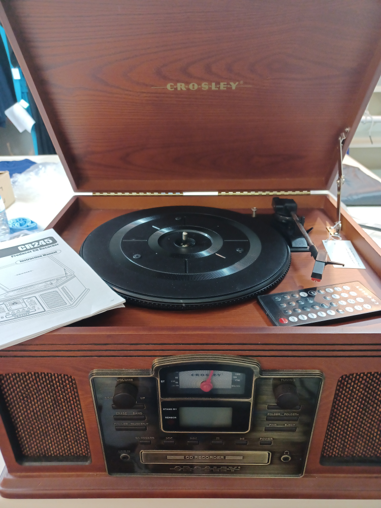 Crosley CR245 Record Player, CD Player, and Radio - photo 2
