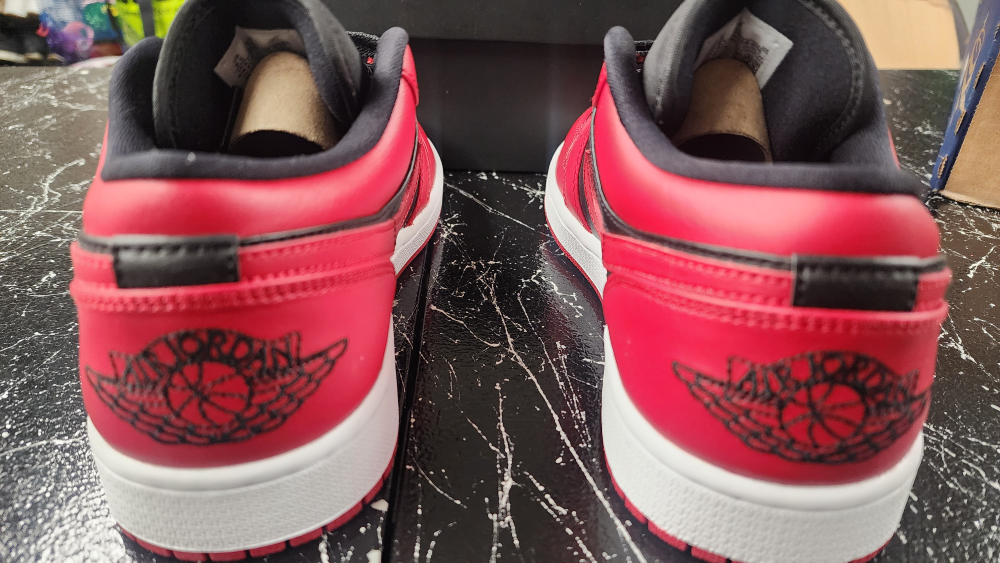 Air Jordan 1 Low - photo 4