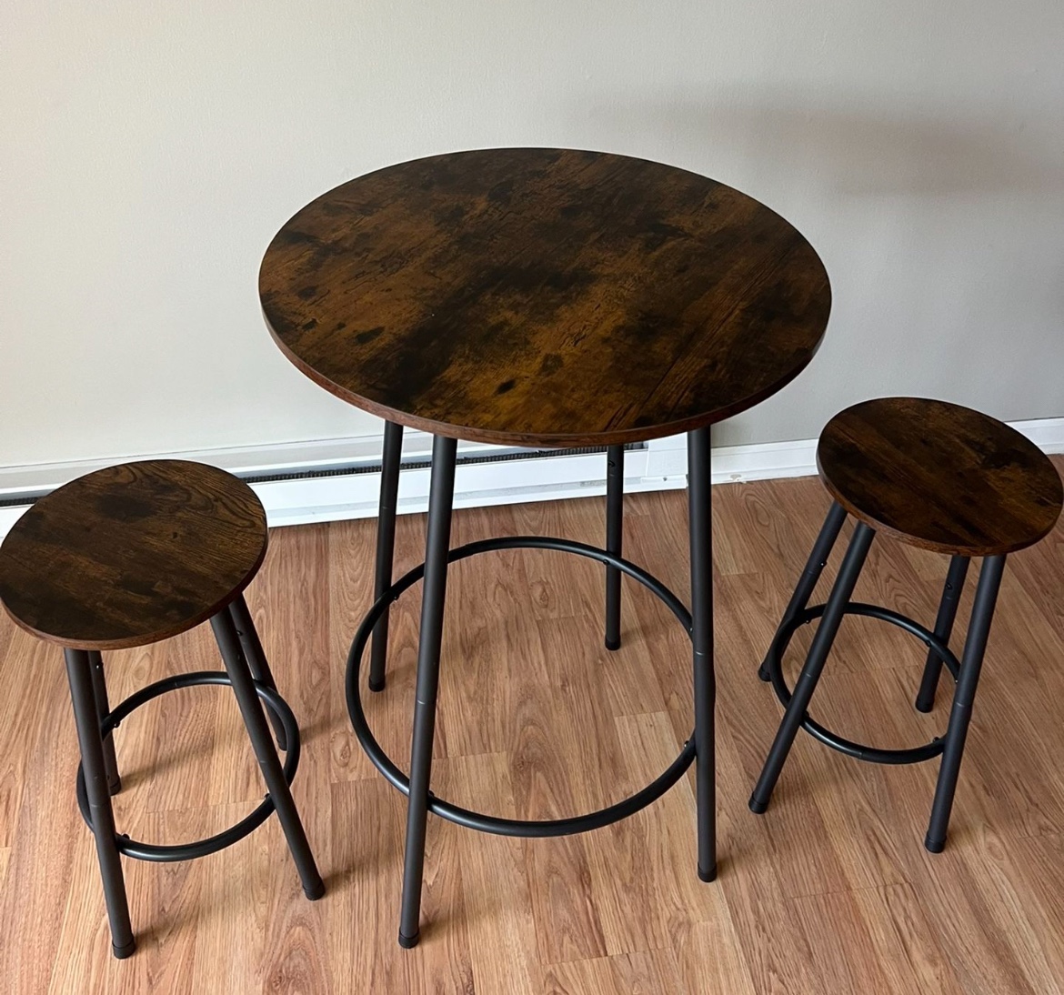 Small Round Table with Two Stools 🥕