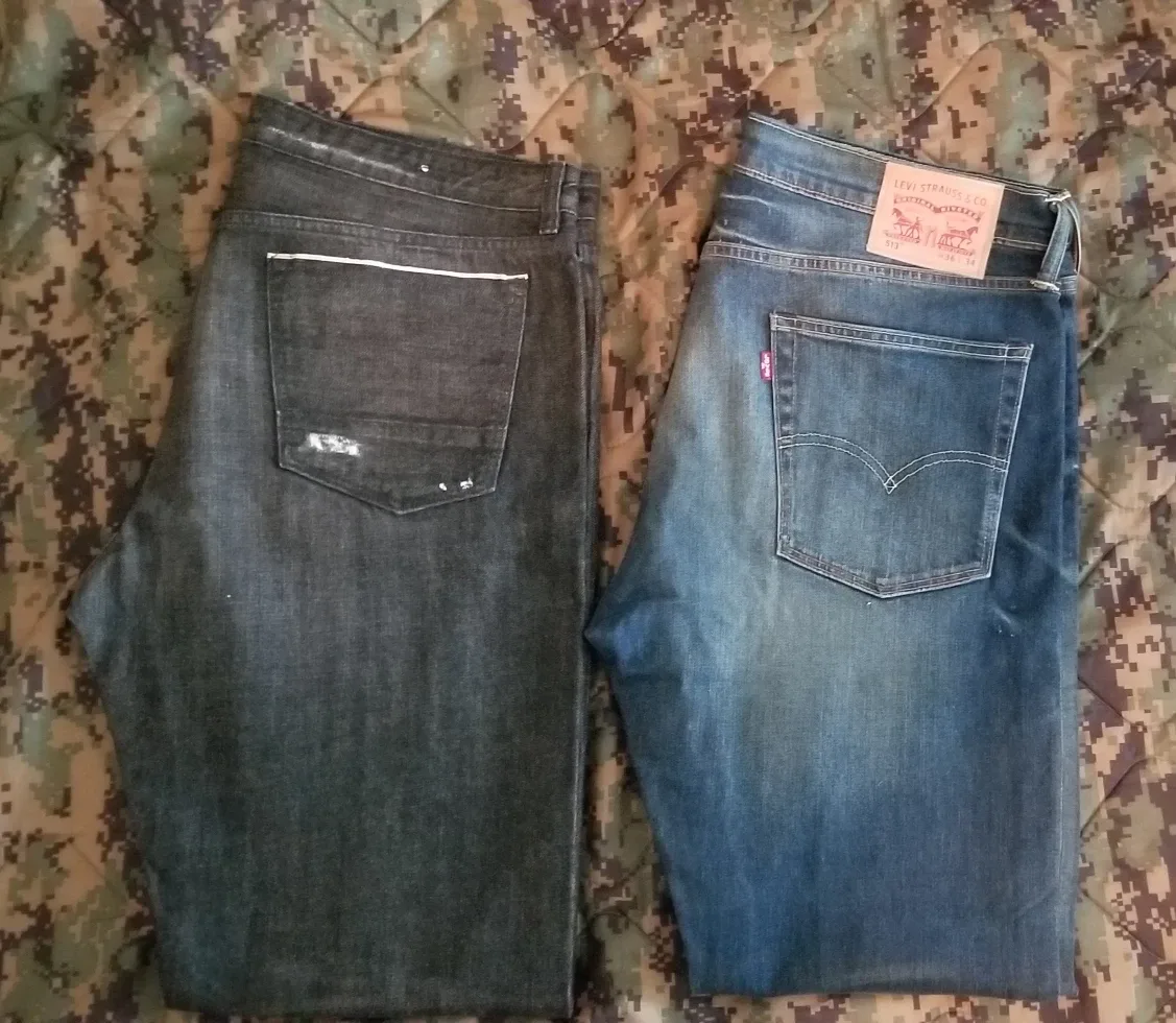 Two Pairs of Men's Jeans - Banana Republic and Levi's thumbnail