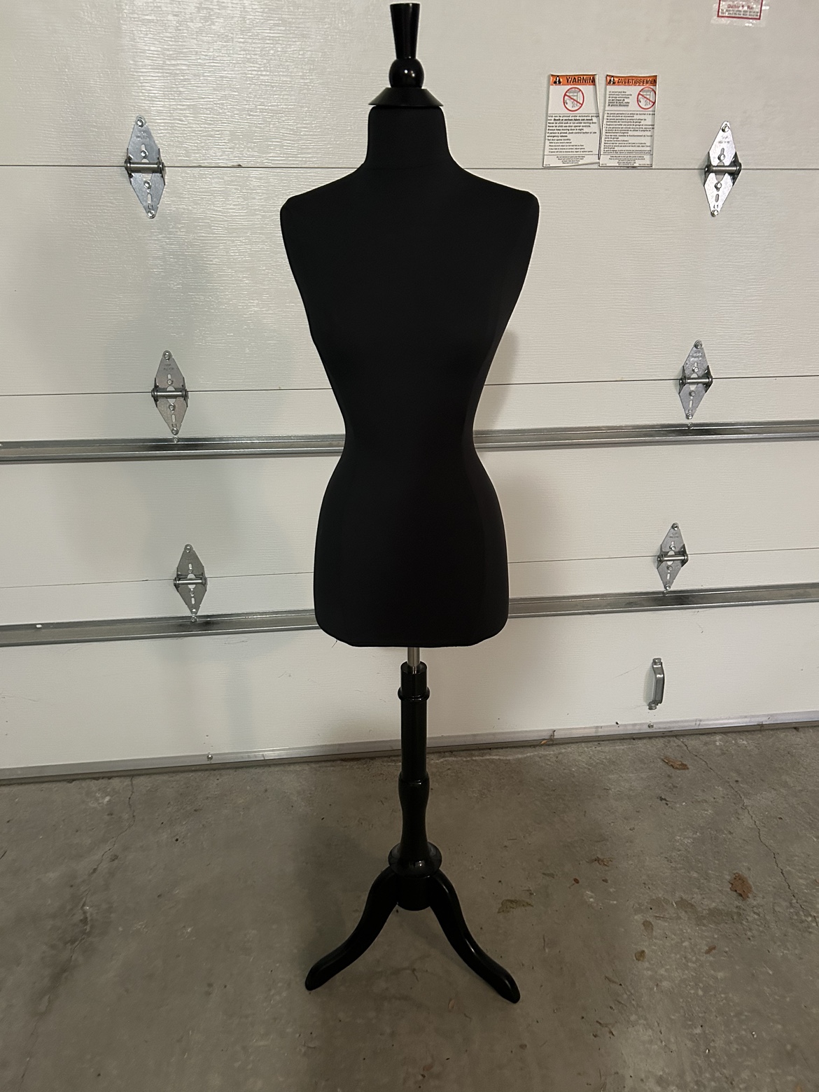Dress forms /Female /Mannequin
