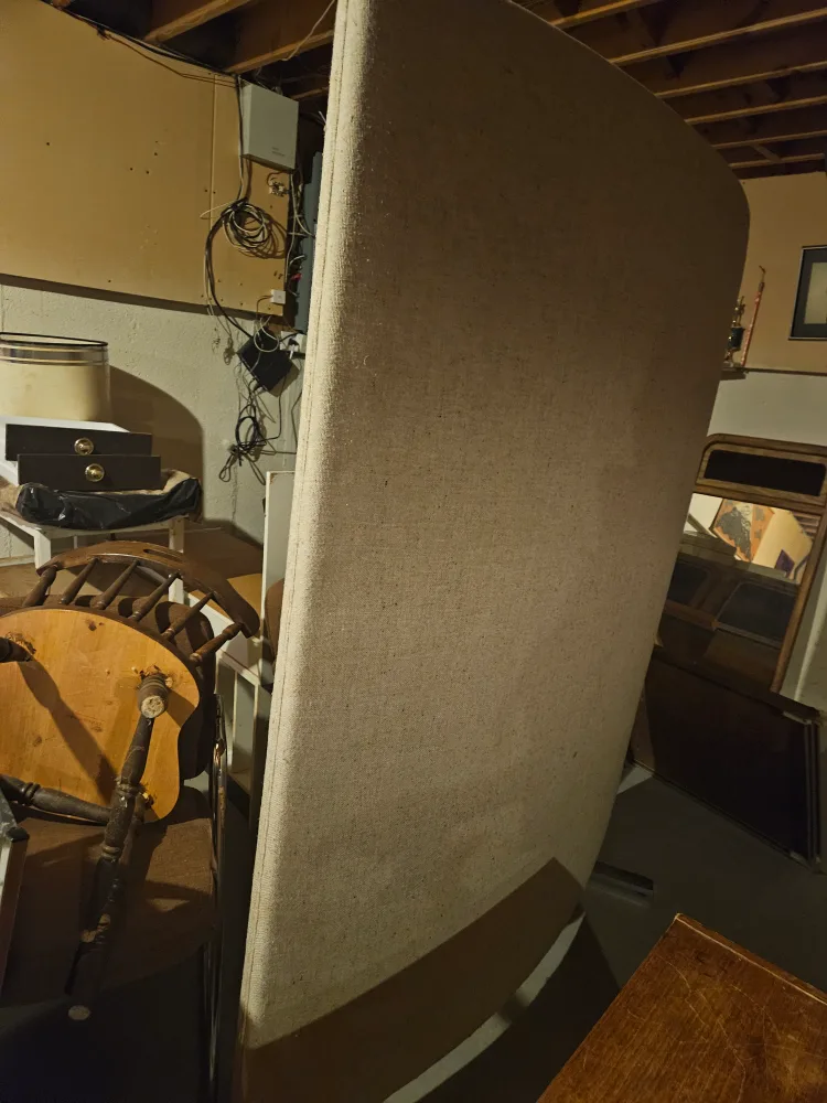 Curved  soundproof Room Divider