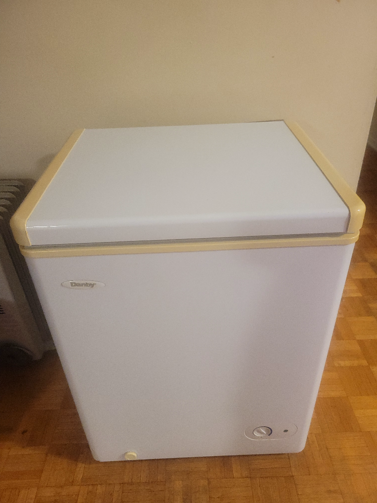 Danby Chest Freezer - photo 4