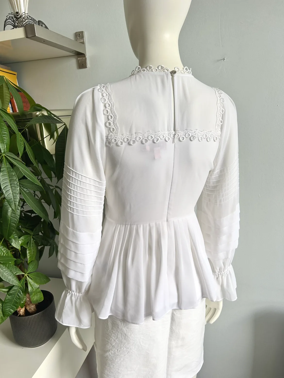 Ted Baker White Blouse Size 1 Small image indicator(2)