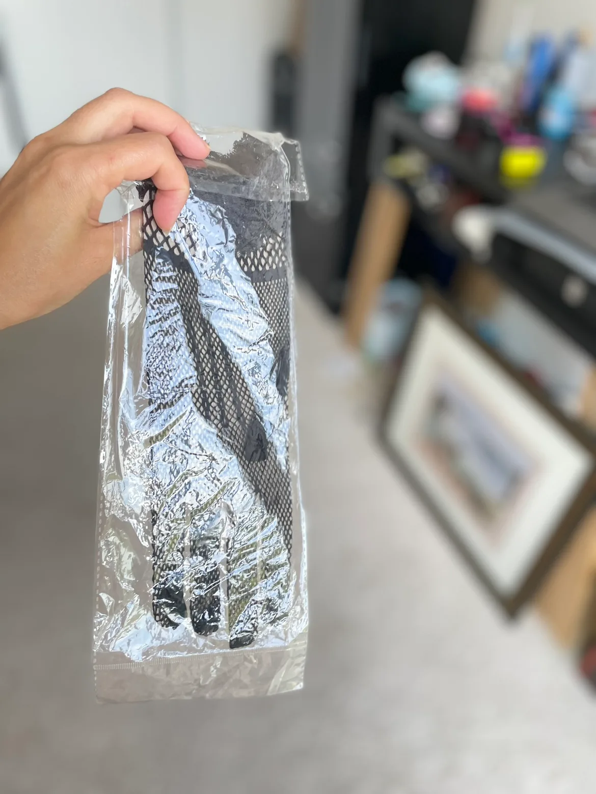 Black Gloves and Hat Accessory image indicator(4)