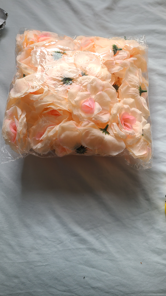 Peach Artificial Flower Petals