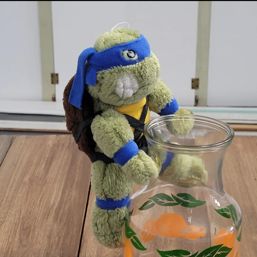 Teenage Mutant Ninja Turtles Leonardo Plush Toy image indicator(4)