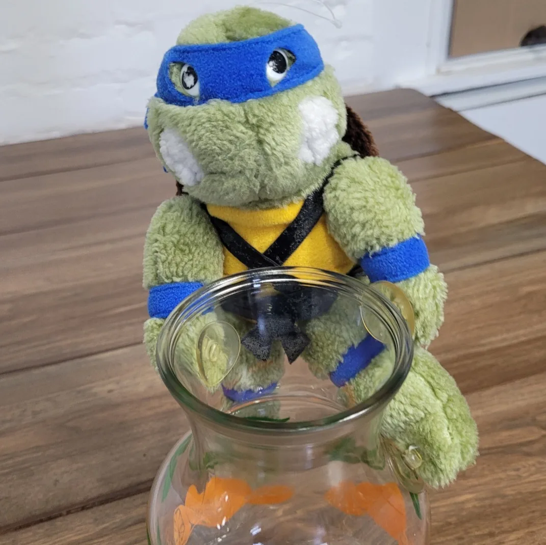 Teenage Mutant Ninja Turtles Leonardo Plush Toy image indicator(5)