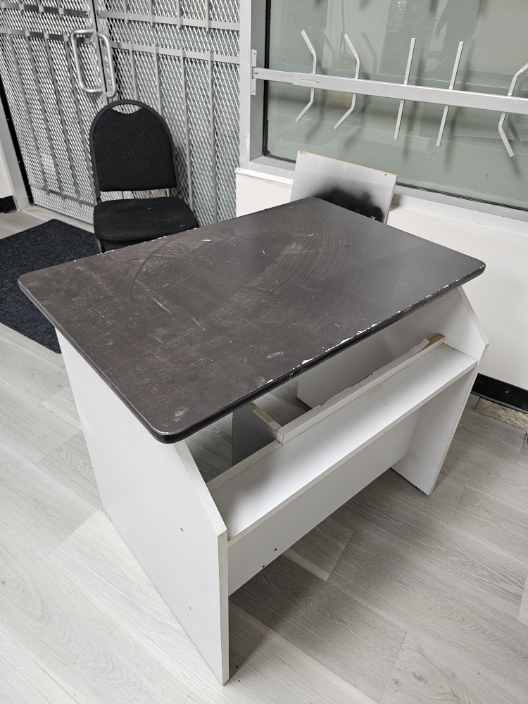 Small Desk - White and Black - photo 2
