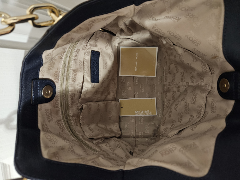 Michael Kors Purse - photo 3