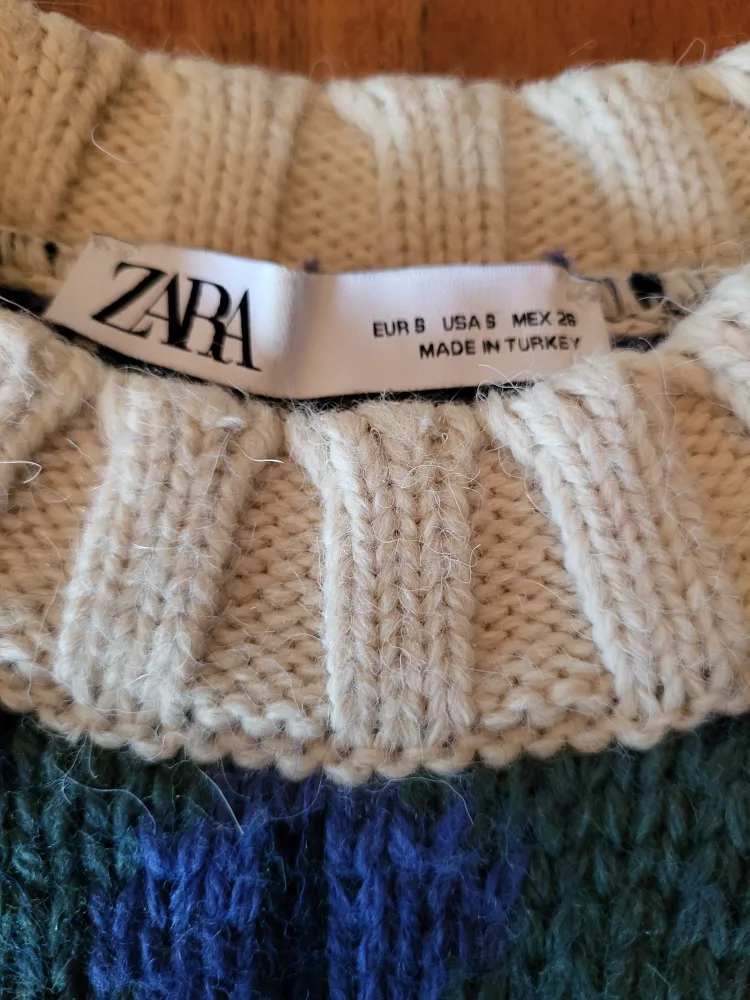 ❣️ Zara Chunky Knit Sweater Oversized Fit Ltd Edition image indicator(5)