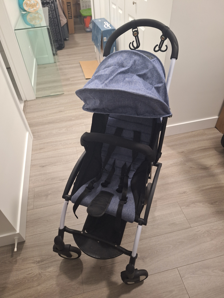 Compact Traveling Baby Stroller - photo 3