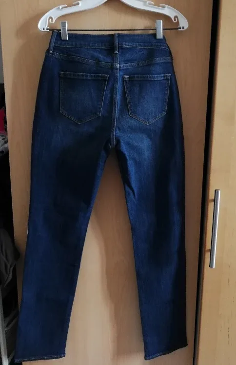 BNWT Old Navy jeans image indicator(7)