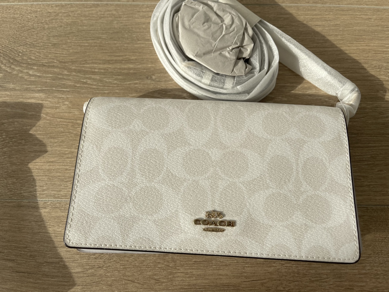100% NEW COACH OUTLET	 Style Number	3036