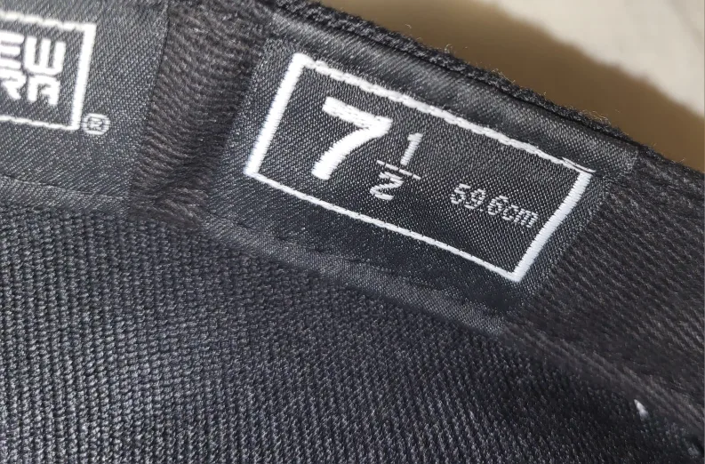 7½ New Era 59 Fifty Fitted: Neon Yellow Blue Jays Cap image indicator(10)