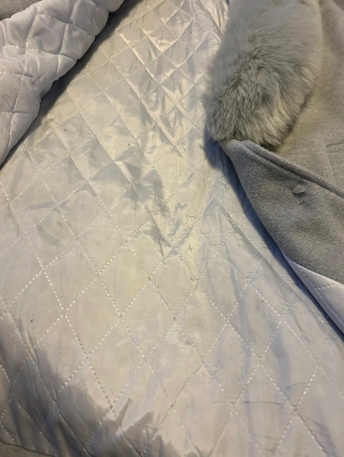 Grey Faux Fur Collar Coat image indicator(5)