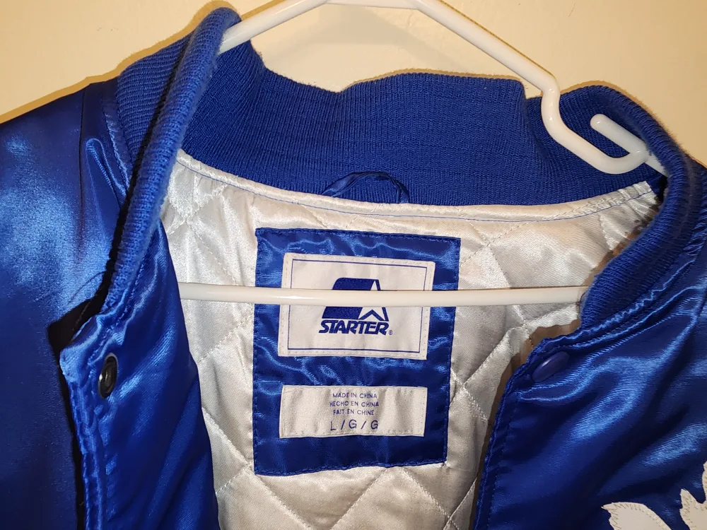 Toronto Maple Leafs Starter Jacket image indicator(3)