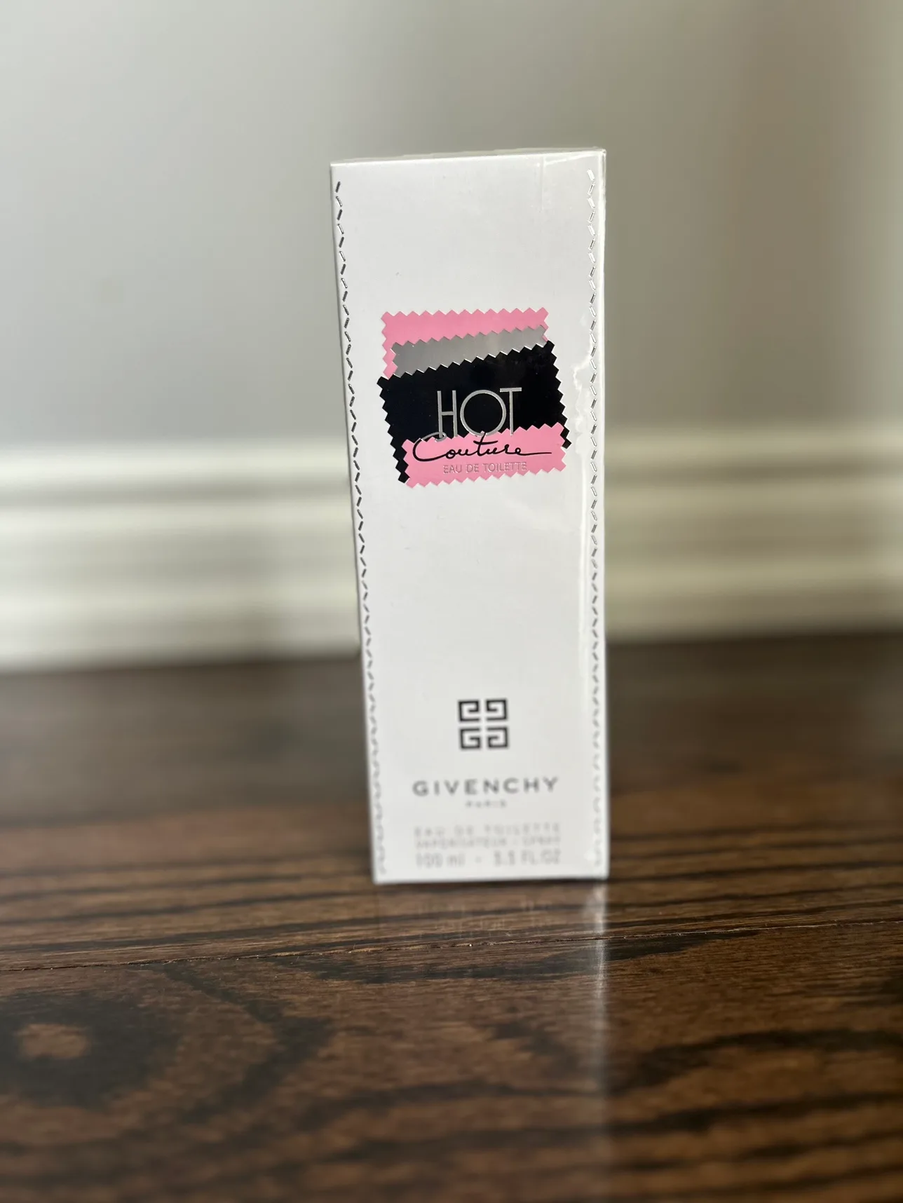 Givenchy Hot Couture Eau de Toilette 100ml image indicator(2)