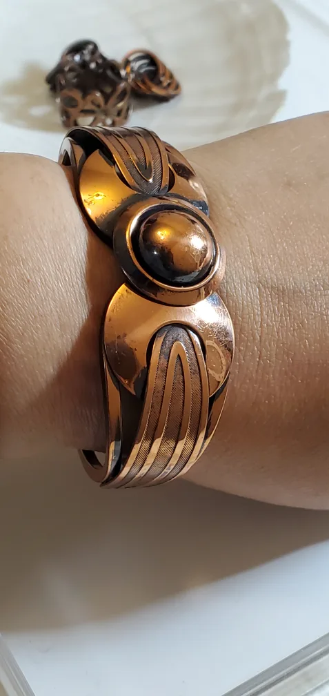 Vintage Copper Bracelet, Ring and Earrings Set image indicator(3)