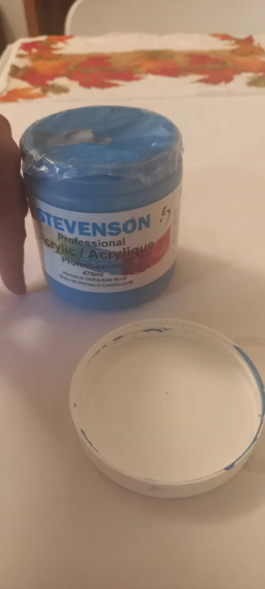 Two Tubes of Stevenson Acrylic Paint image indicator(3)