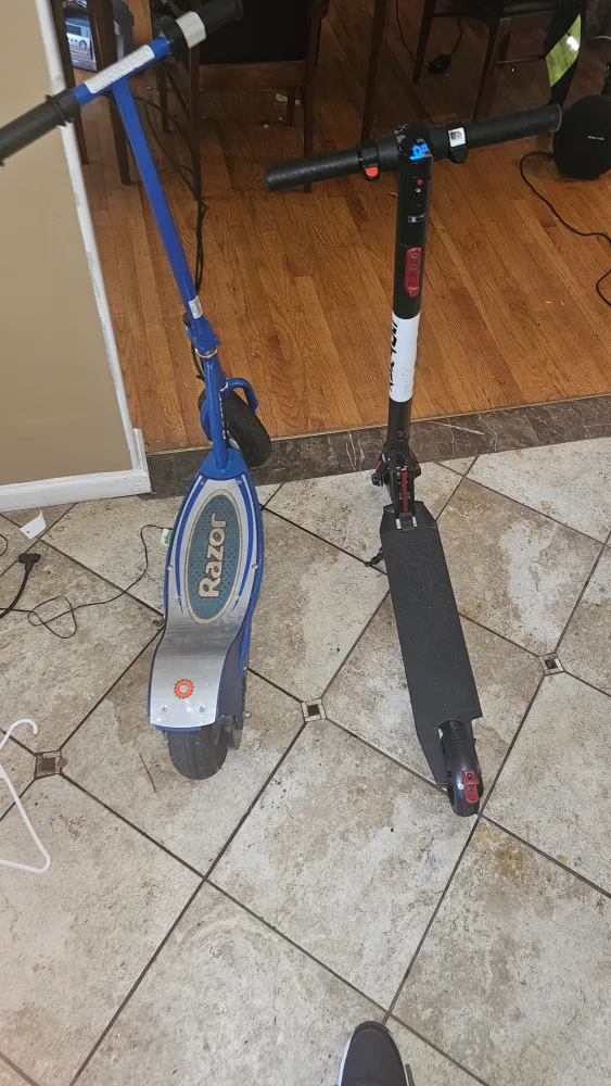 Razor Electric Scooter and GoTrax Electric Scooter thumbnail