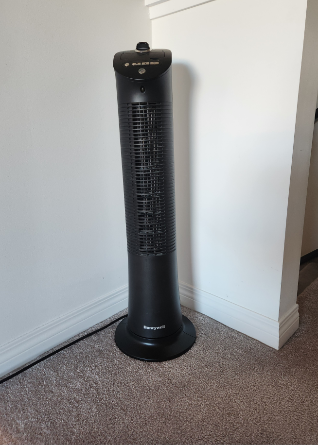 Honeywell Febreze Tower Fan - photo 2