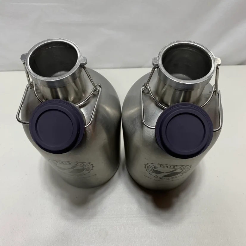 Growler - 64oz. stainless steel, swing top lid image indicator(8)