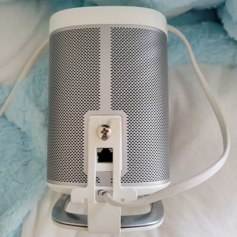 Sonos Play:1 Speaker (1st gen) + speaker stand image indicator(3)
