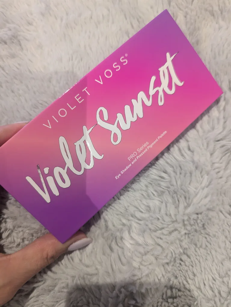Violet Voss Violet Sunset Eyeshadow Palette image indicator(2)
