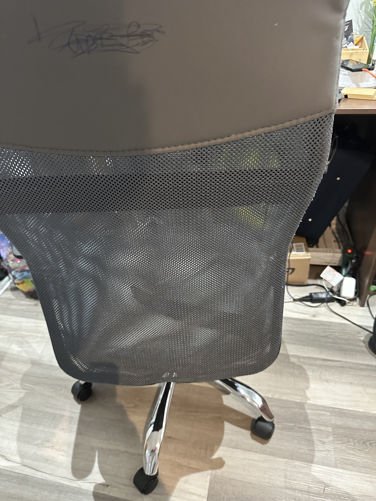 Office Chair with Mesh Back - photo 5