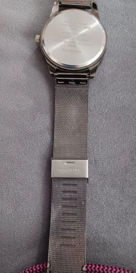 Unisex Black Face Watch image indicator(2)