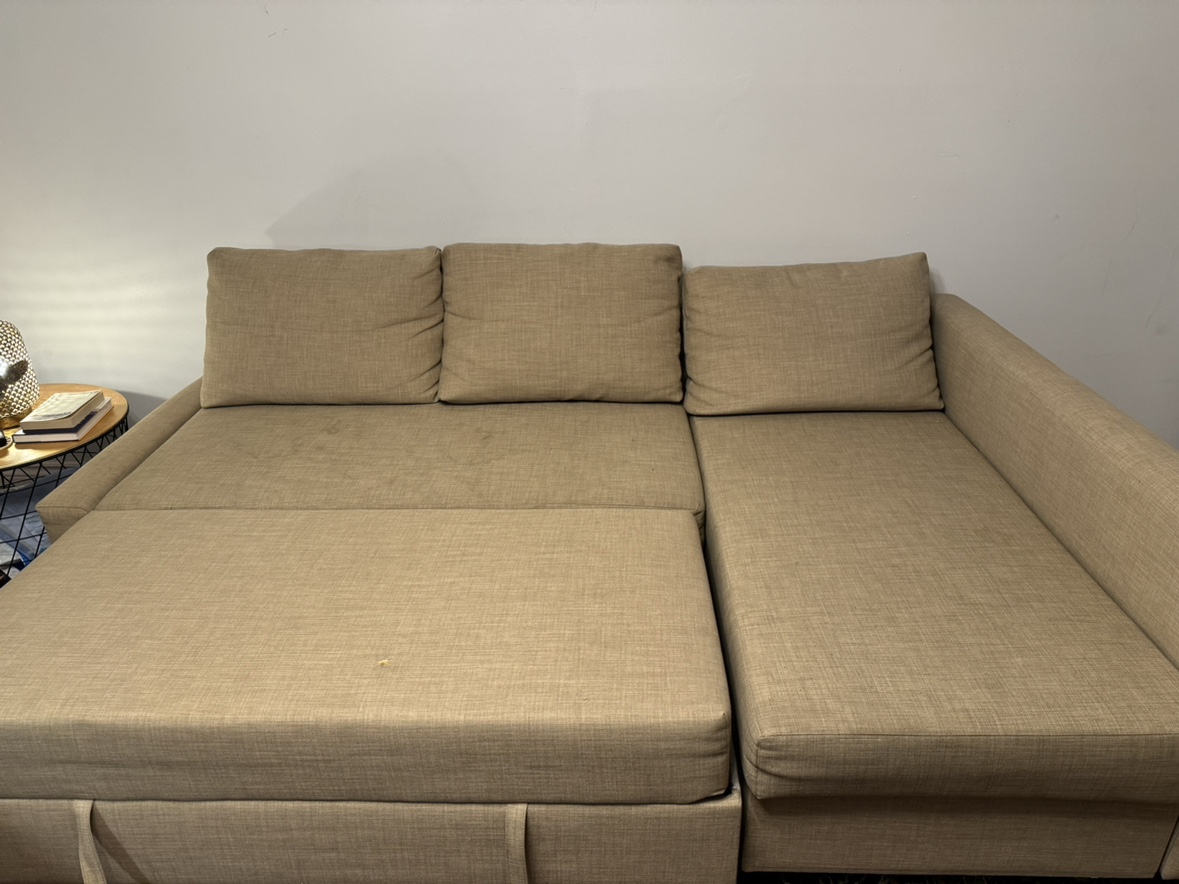 Sectional Couch - photo 2