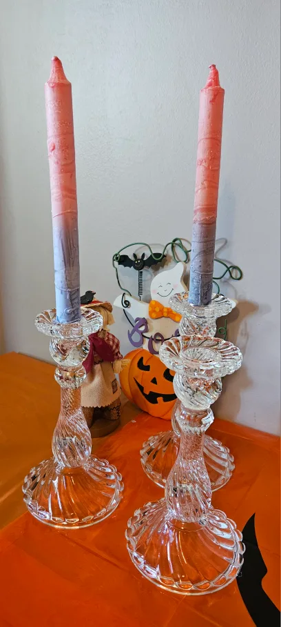 Glass Swirl Candle Holders 🕯 image indicator(5)